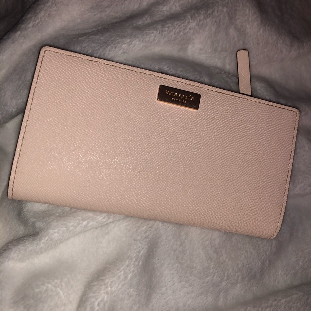 LIGHT PINK KATE SPADE WALLET AUTHENTIC